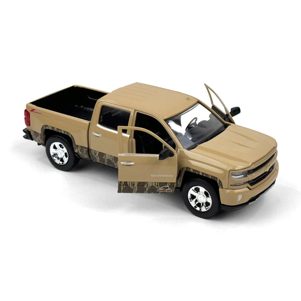 Big Country Toys 2017 Mossy Oak Chevrolet Silverado Z71